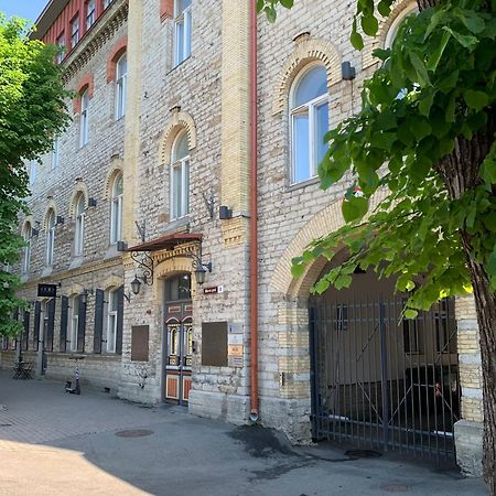 Orange Apartments Mere Ταλίν Εξωτερικό φωτογραφία