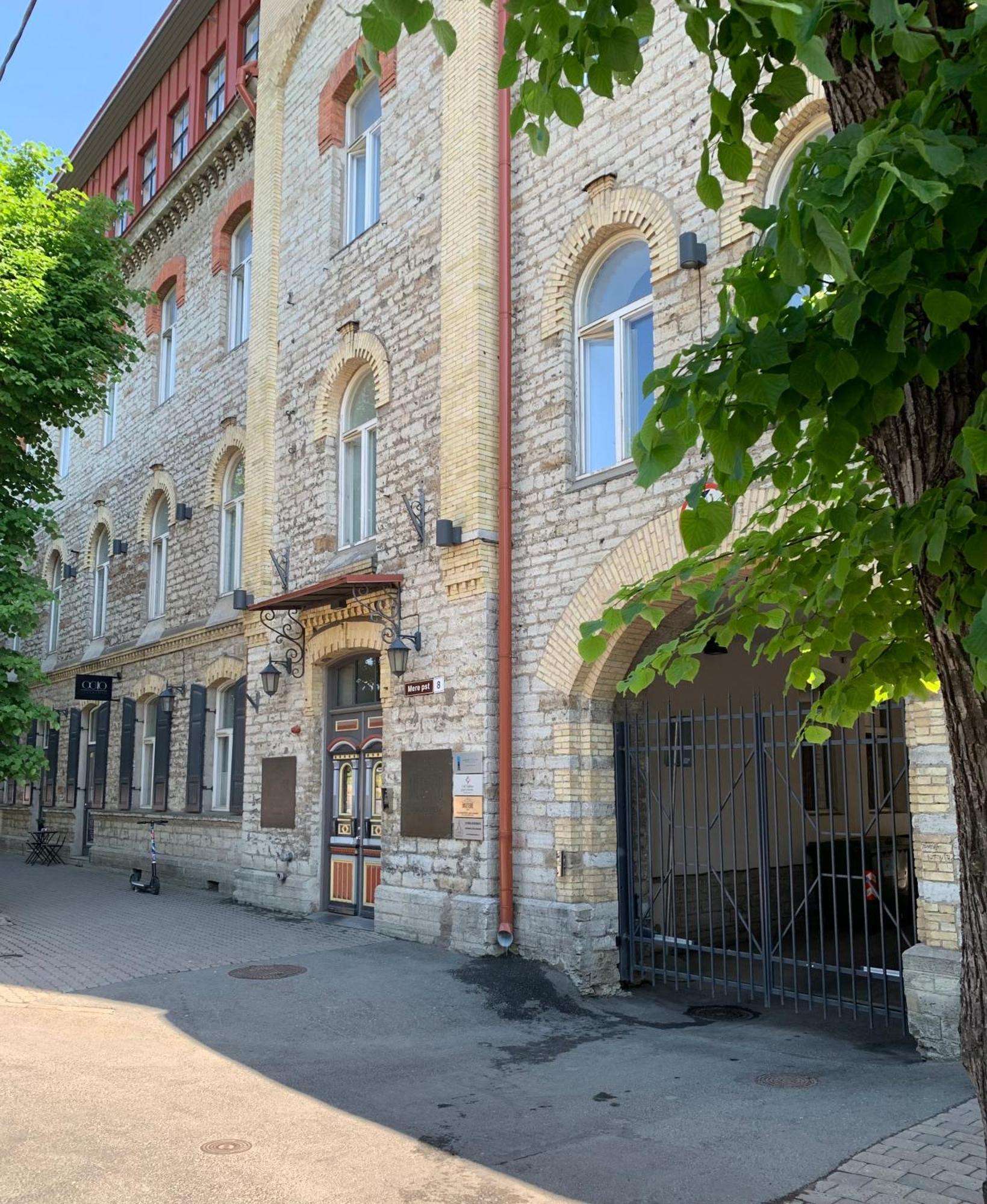 Orange Apartments Mere Ταλίν Εξωτερικό φωτογραφία